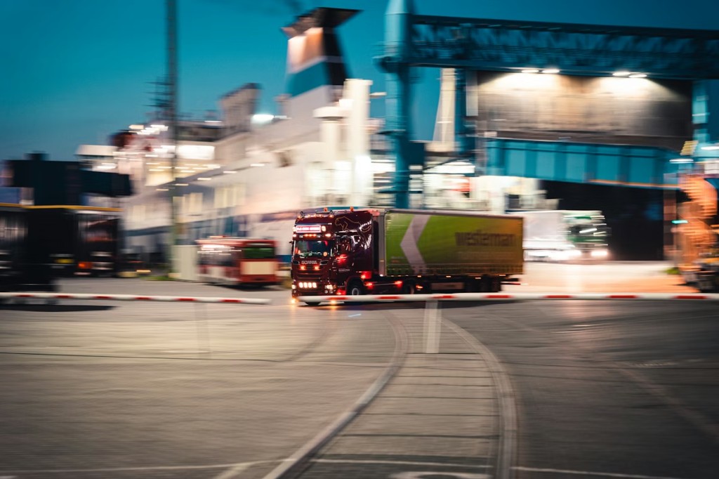 Cloud SaaS deployment